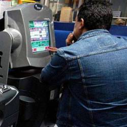 UK Government Delays FOBT Maximum Stake Reduction Until 2020